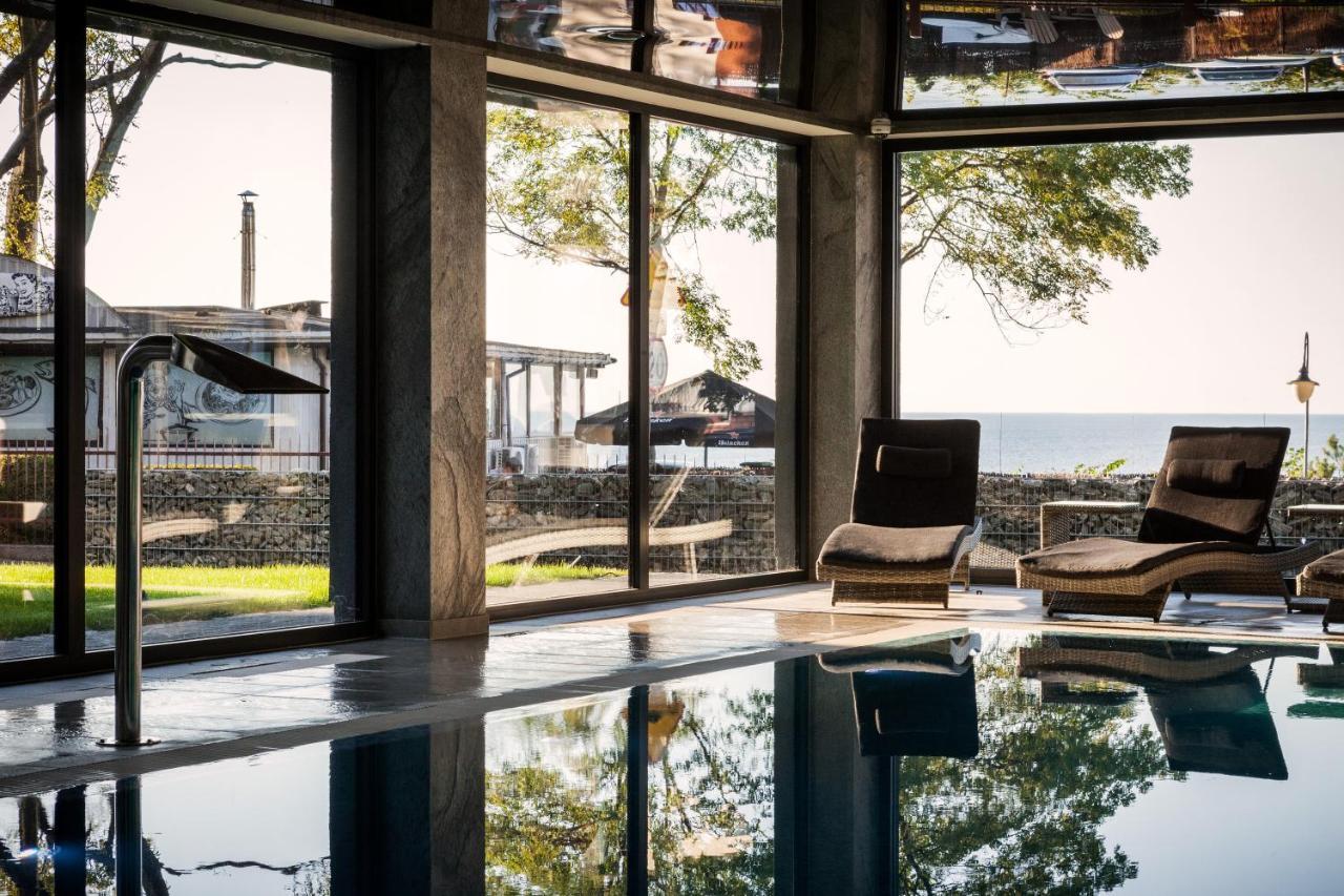 Max Health Resort Spa Ustronie Morskie Bagian luar foto