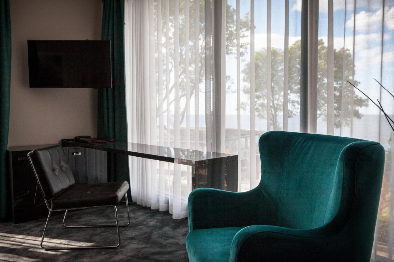 Max Health Resort Spa Ustronie Morskie Bagian luar foto
