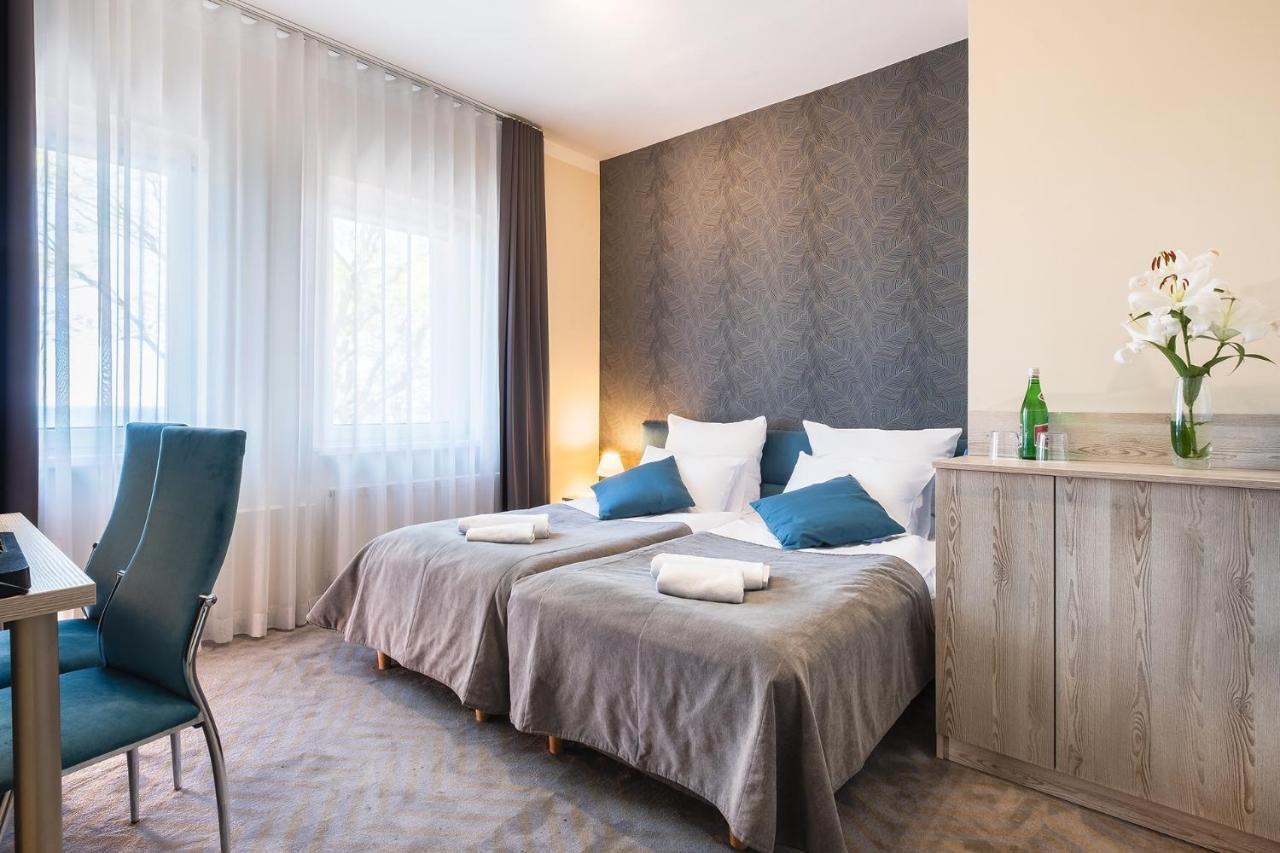 Max Health Resort Spa Ustronie Morskie Bagian luar foto